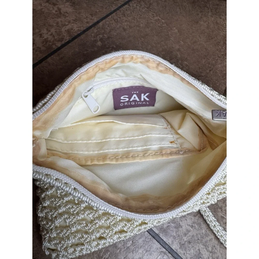 The Sak sak ivory